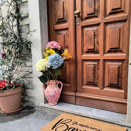 La Casa Di Olga فندق مبيت وإفطار بوبيو