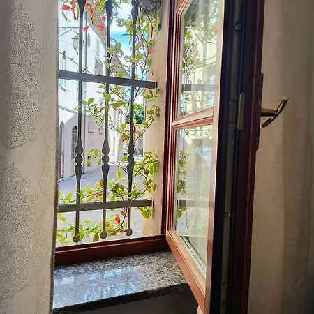 فندق مبيت وإفطار La Casa Di Olga 3*